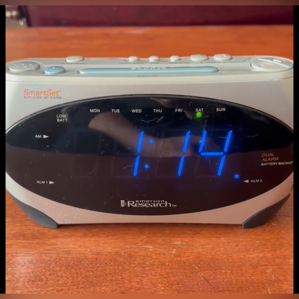Emerson Research Dual Alarm Clock